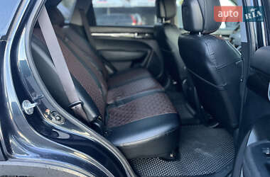 Позашляховик / Кросовер Kia Sorento 2012 в  фото 40 Позашляховик / Кросовер Kia Sorento 2012 в