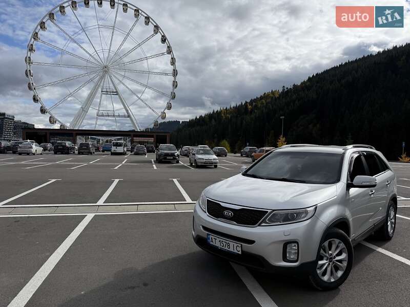 Позашляховик / Кросовер Kia Sorento 2013 в Івано-Франківську