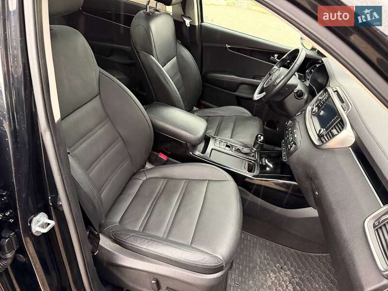 Внедорожник / Кроссовер Kia Sorento 2016 в Ивано-Франковске