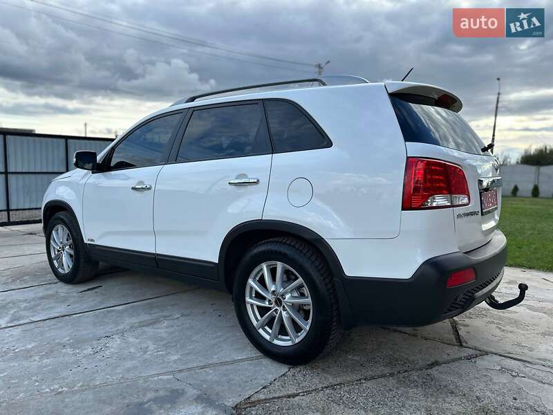 Внедорожник / Кроссовер Kia Sorento 2012 в Черкассах