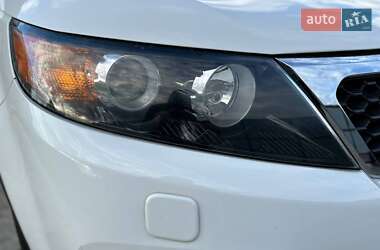 Внедорожник / Кроссовер Kia Sorento 2012 в 