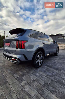 Внедорожник / Кроссовер Kia Sorento 2022 в 