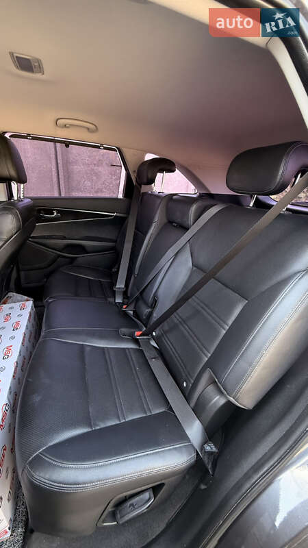Позашляховик / Кросовер Kia Sorento 2014 в Білгороді-Дністровському фото 3 Позашляховик / Кросовер Kia Sorento 2014 в Білгороді-Дністровському