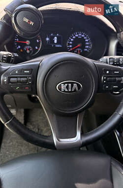 Внедорожник / Кроссовер Kia Sorento 2014 в 