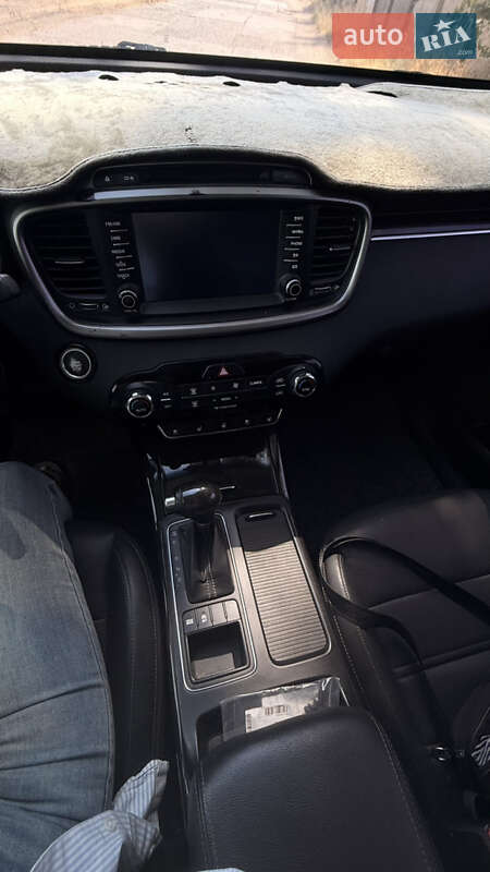 Позашляховик / Кросовер Kia Sorento 2014 в Білгороді-Дністровському фото 22 Позашляховик / Кросовер Kia Sorento 2014 в Білгороді-Дністровському