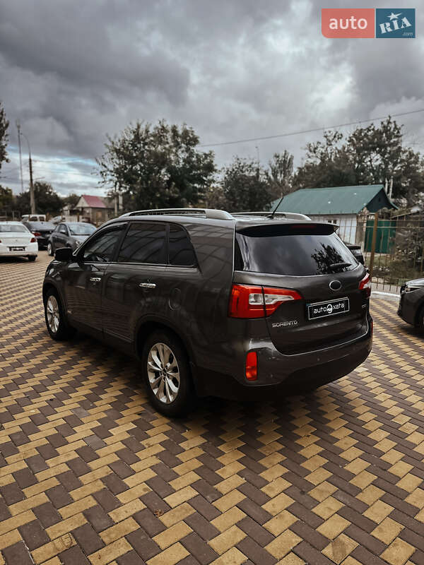Внедорожник / Кроссовер Kia Sorento 2013 в Николаеве