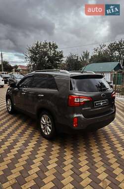 Внедорожник / Кроссовер Kia Sorento 2013 в 