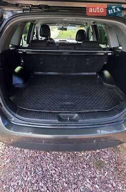 Позашляховик / Кросовер Kia Sorento 2013 в 