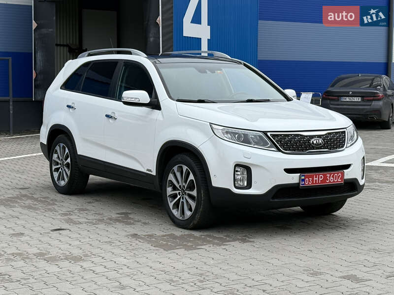 Внедорожник / Кроссовер Kia Sorento 2015 в Ровно