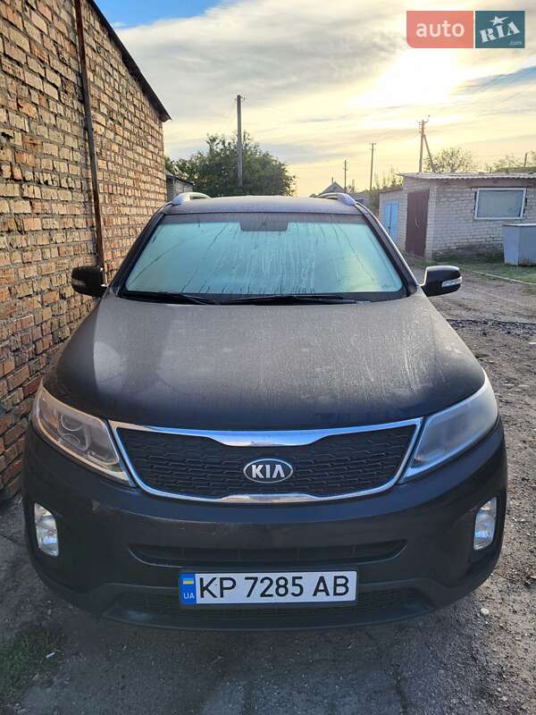 Внедорожник / Кроссовер Kia Sorento 2013 в Новониколаевке фото 21 Внедорожник / Кроссовер Kia Sorento 2013 в Новониколаевке