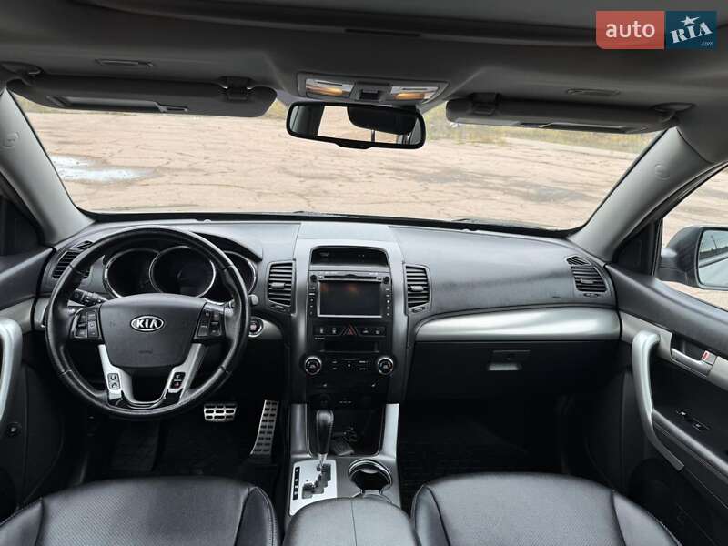 Внедорожник / Кроссовер Kia Sorento 2012 в Мене фото 21 Внедорожник / Кроссовер Kia Sorento 2012 в Мене