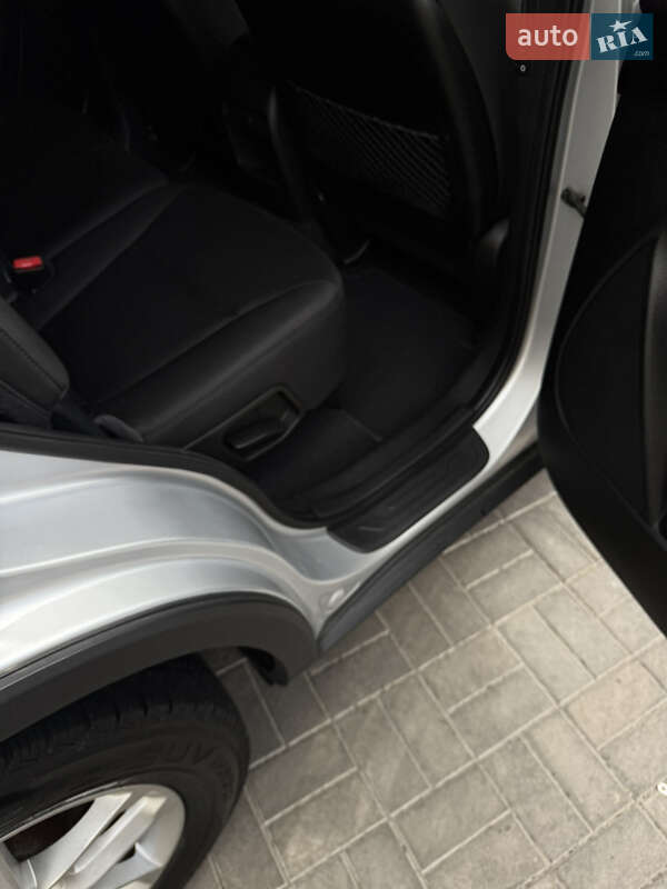 Внедорожник / Кроссовер Kia Sorento 2013 в Сумах фото 15 Внедорожник / Кроссовер Kia Sorento 2013 в Сумах