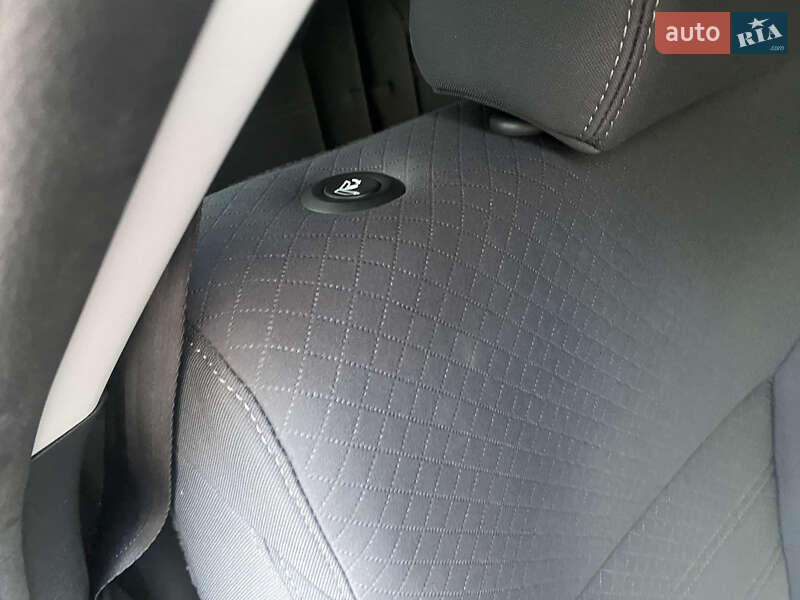 Внедорожник / Кроссовер Kia Sorento 2019 в Самборе фото 54 Внедорожник / Кроссовер Kia Sorento 2019 в Самборе