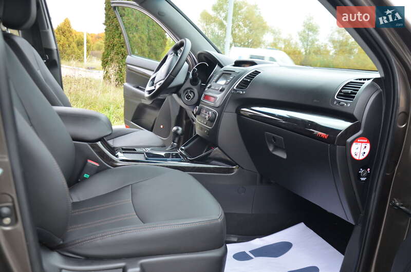 Внедорожник / Кроссовер Kia Sorento 2013 в Стрые
