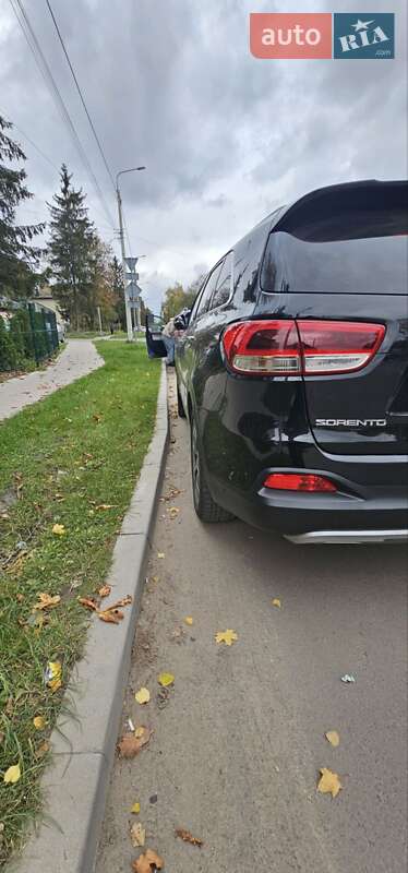 Внедорожник / Кроссовер Kia Sorento 2015 в Ровно фото 33 Внедорожник / Кроссовер Kia Sorento 2015 в Ровно