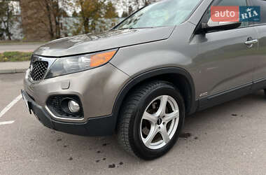 Внедорожник / Кроссовер Kia Sorento 2010 в 