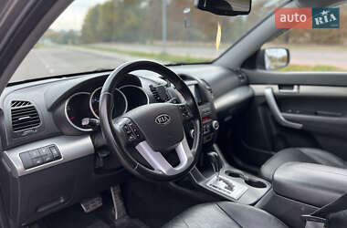 Внедорожник / Кроссовер Kia Sorento 2010 в 
