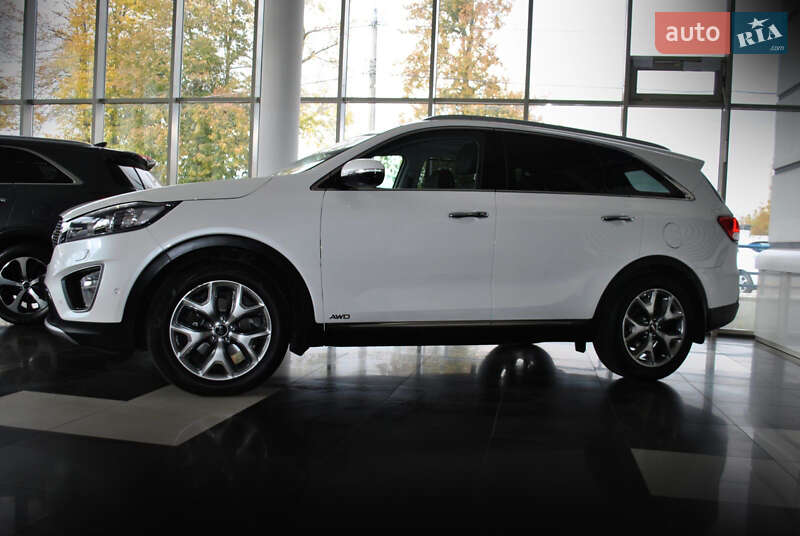 Внедорожник / Кроссовер Kia Sorento 2017 в Ровно