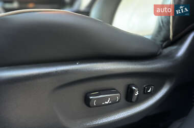 Внедорожник / Кроссовер Kia Sorento 2010 в 