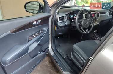 Внедорожник / Кроссовер Kia Sorento 2016 в 