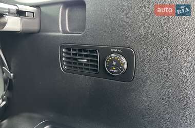 Внедорожник / Кроссовер Kia Sorento 2015 в 