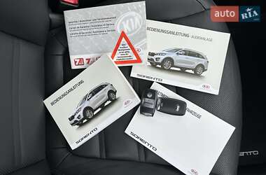 Внедорожник / Кроссовер Kia Sorento 2015 в 