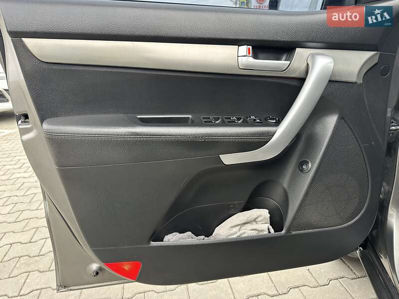 Внедорожник / Кроссовер Kia Sorento 2011 в Хмельницком
