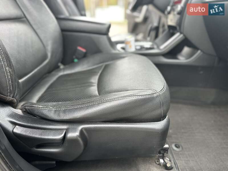 Внедорожник / Кроссовер Kia Sorento 2011 в Хмельницком