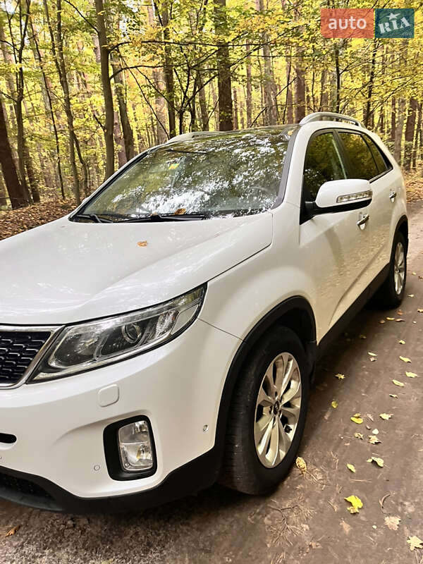 Позашляховик / Кросовер Kia Sorento 2014 в Радивиліві