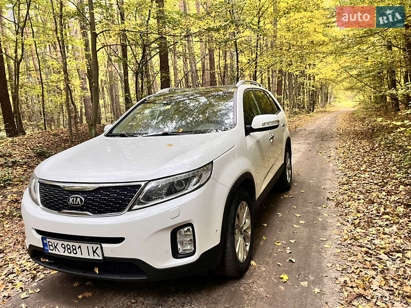 Позашляховик / Кросовер Kia Sorento 2014 в Радивиліві