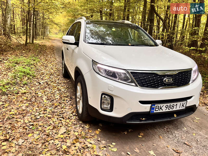 Позашляховик / Кросовер Kia Sorento 2014 в Радивиліві