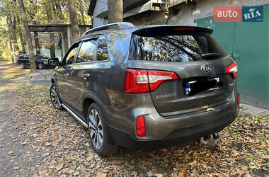 Позашляховик / Кросовер Kia Sorento 2014 в  фото 35 Позашляховик / Кросовер Kia Sorento 2014 в