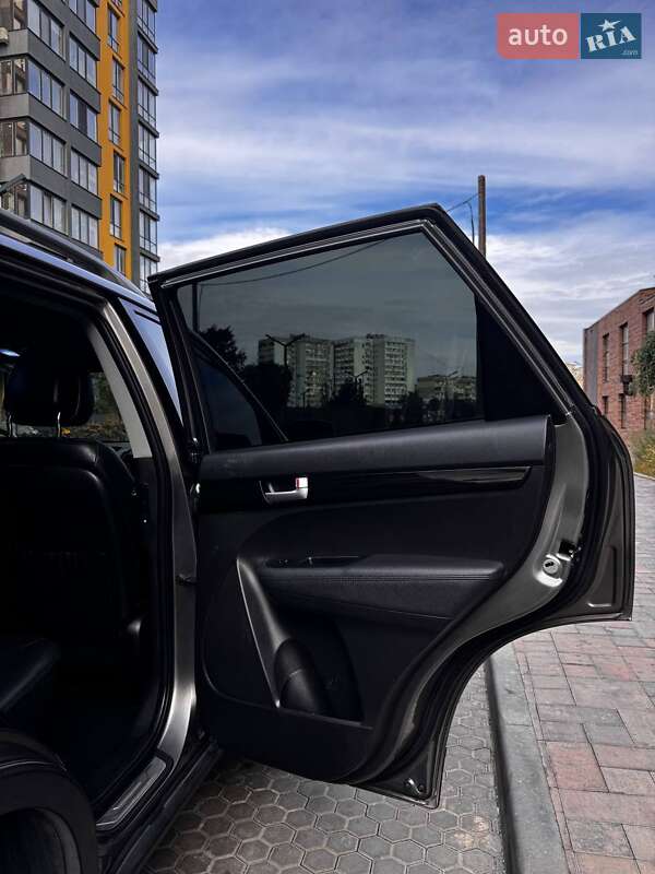 Позашляховик / Кросовер Kia Sorento 2012 в Одесі