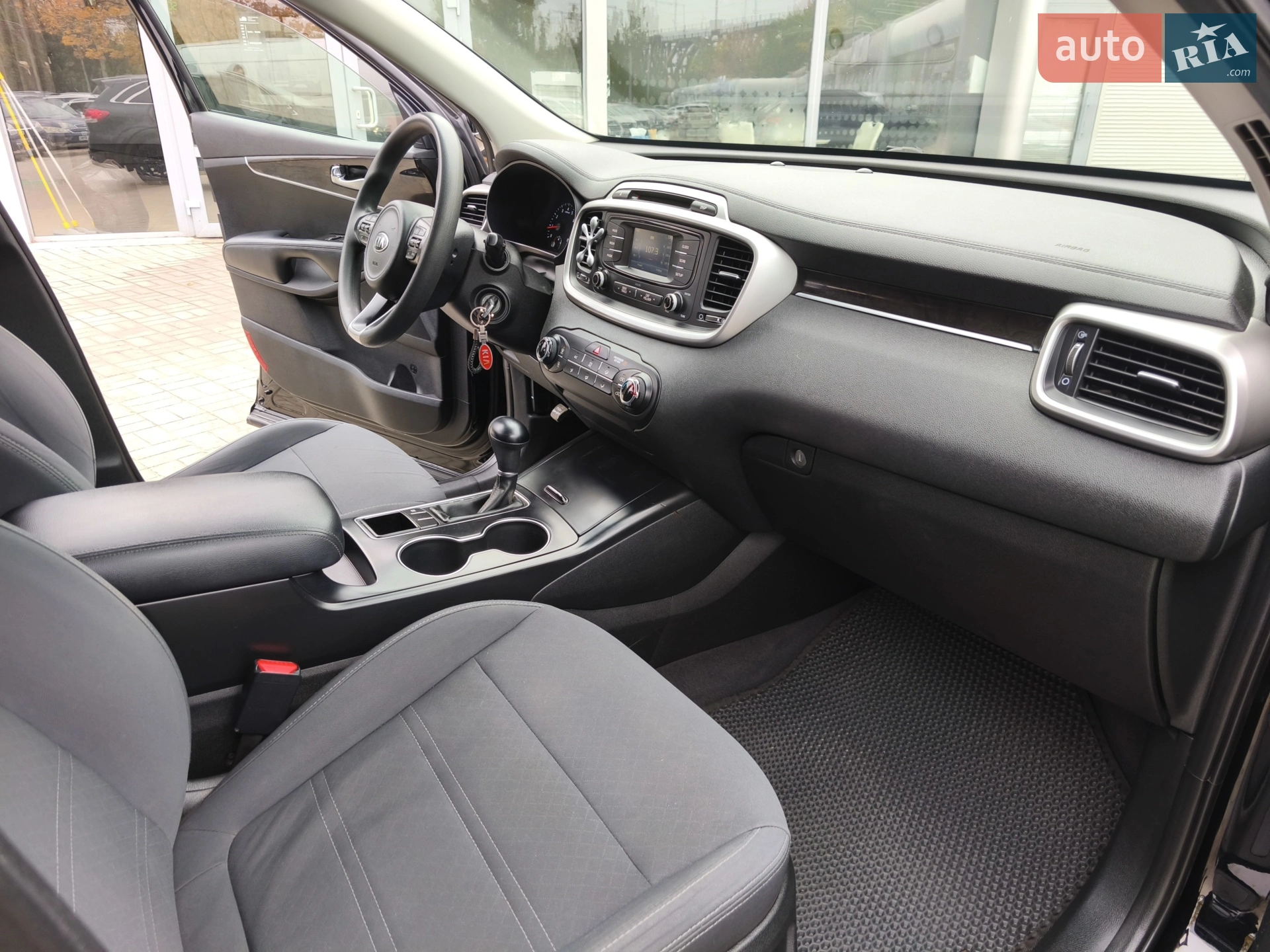 2017 Kia Sorento - мініатюра 14