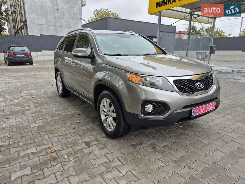 Внедорожник / Кроссовер Kia Sorento 2010 в Луцке фото 7 Внедорожник / Кроссовер Kia Sorento 2010 в Луцке