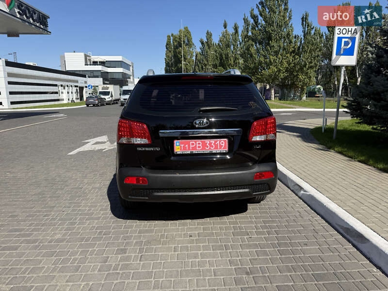 Позашляховик / Кросовер Kia Sorento 2011 в Одесі