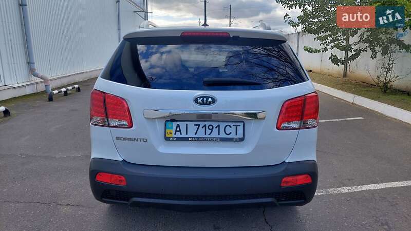 Внедорожник / Кроссовер Kia Sorento 2011 в Белгороде-Днестровском фото 14 Внедорожник / Кроссовер Kia Sorento 2011 в Белгороде-Днестровском