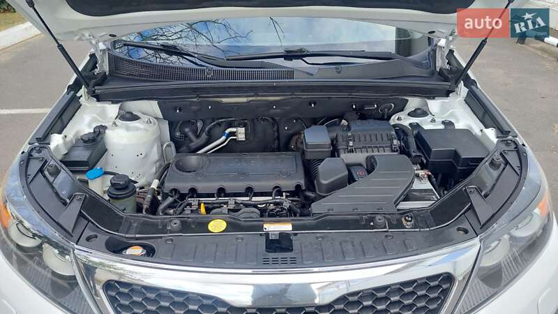 Внедорожник / Кроссовер Kia Sorento 2011 в Белгороде-Днестровском фото 30 Внедорожник / Кроссовер Kia Sorento 2011 в Белгороде-Днестровском