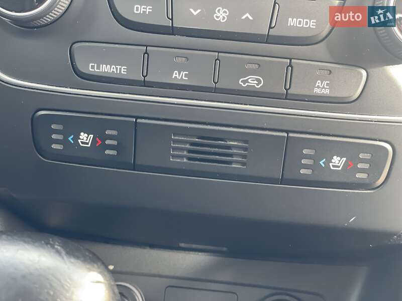 Внедорожник / Кроссовер Kia Sorento 2014 в Стрые