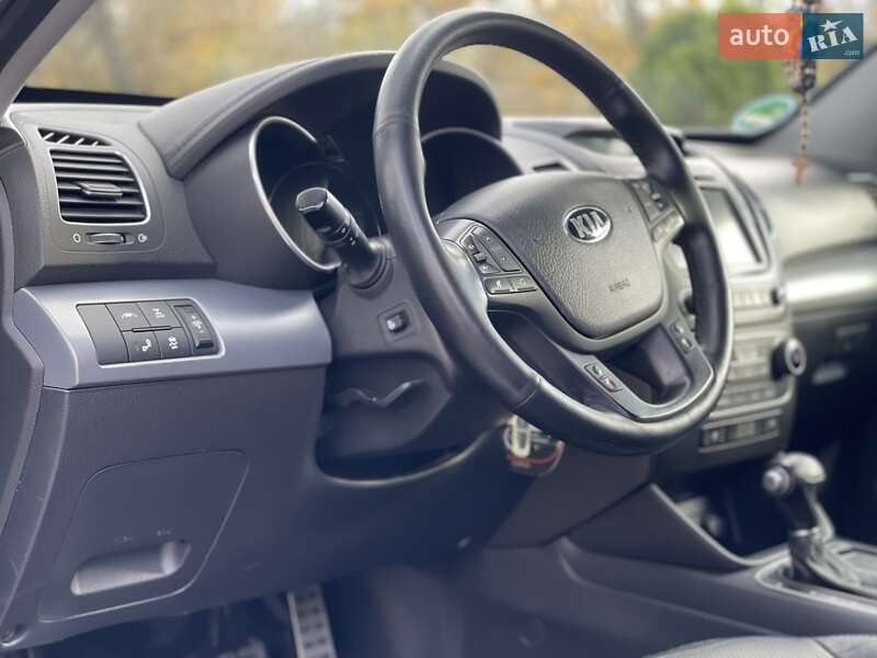Внедорожник / Кроссовер Kia Sorento 2014 в Стрые