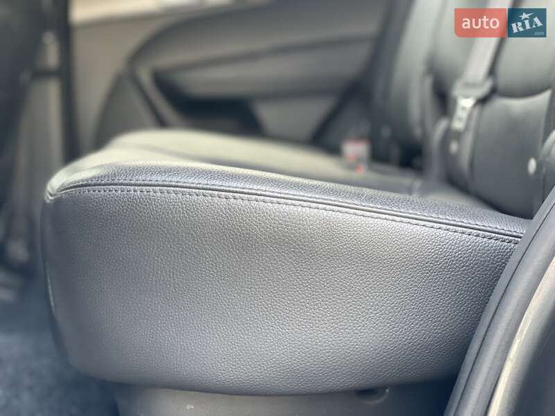 Внедорожник / Кроссовер Kia Sorento 2014 в Стрые