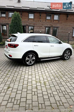Внедорожник / Кроссовер Kia Sorento 2018 в 