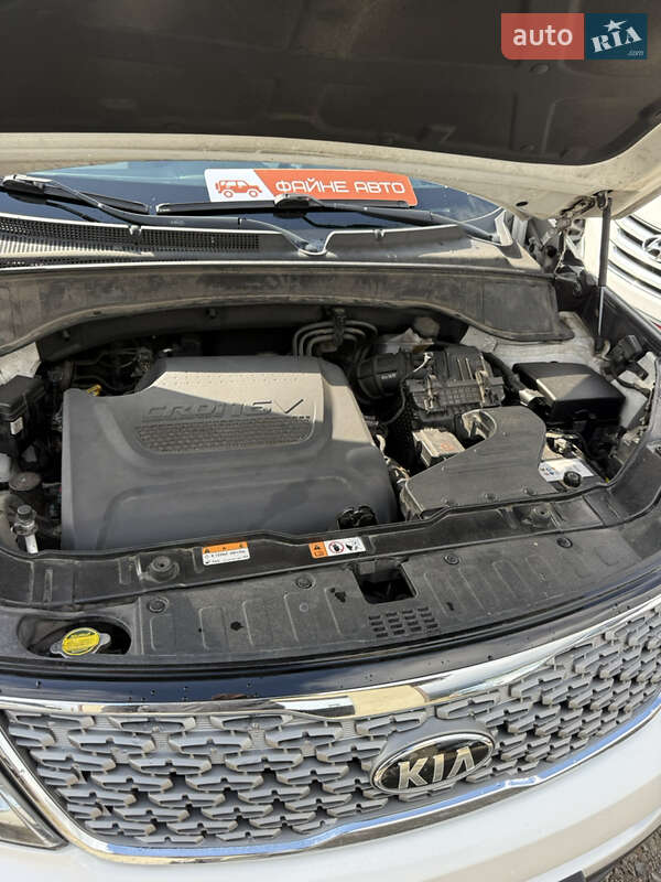 Позашляховик / Кросовер Kia Sorento 2015 в Івано-Франківську фото 34 Позашляховик / Кросовер Kia Sorento 2015 в Івано-Франківську
