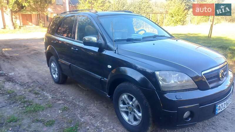 Внедорожник / Кроссовер Kia Sorento 2002 в Межгорье