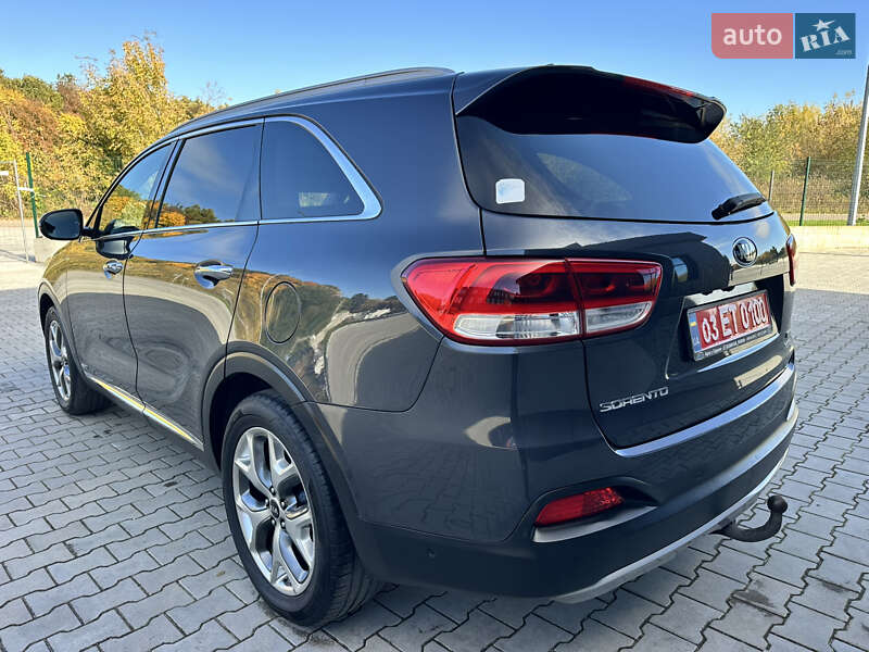 Внедорожник / Кроссовер Kia Sorento 2016 в Дубно