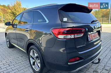 Позашляховик / Кросовер Kia Sorento 2016 в  фото 17 Позашляховик / Кросовер Kia Sorento 2016 в