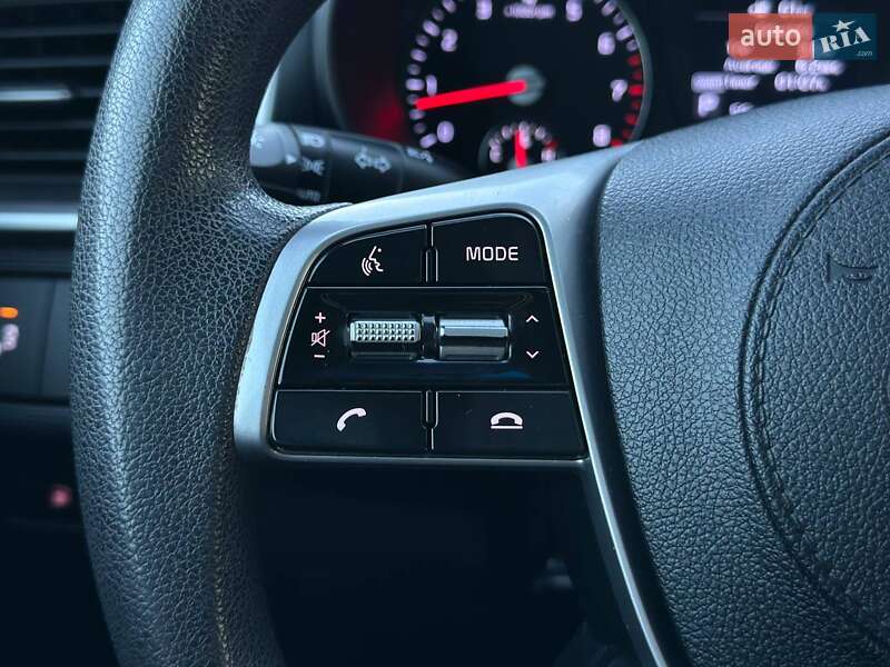 Внедорожник / Кроссовер Kia Sorento 2019 в Киеве фото 23 Внедорожник / Кроссовер Kia Sorento 2019 в Киеве