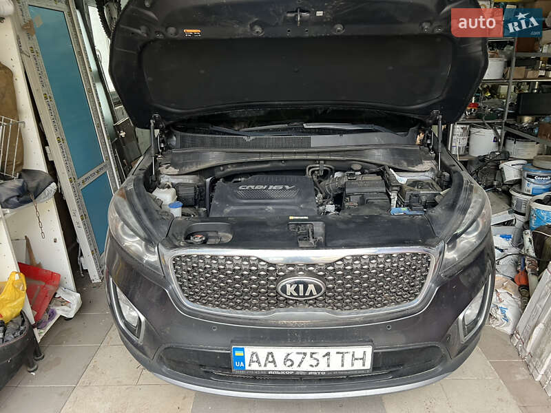 Внедорожник / Кроссовер Kia Sorento 2015 в Кагарлыке