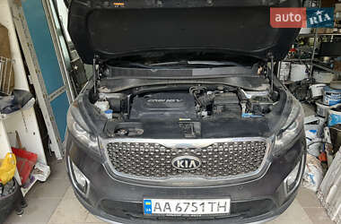 Позашляховик / Кросовер Kia Sorento 2015 в 