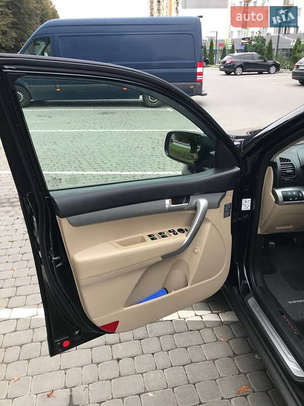 Позашляховик / Кросовер Kia Sorento 2012 в Вінниці
